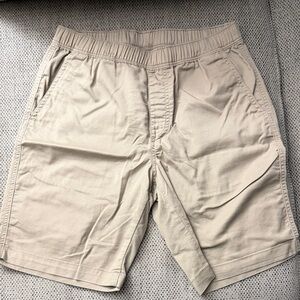 UNIQLO Men's Tan Casual Shorts